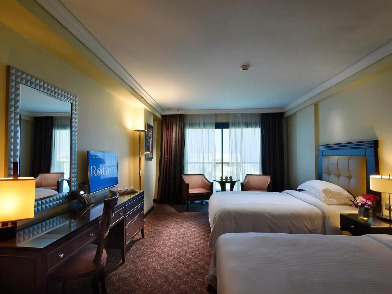 Raouche Arjaan By Rotana Aparthotel Beirut